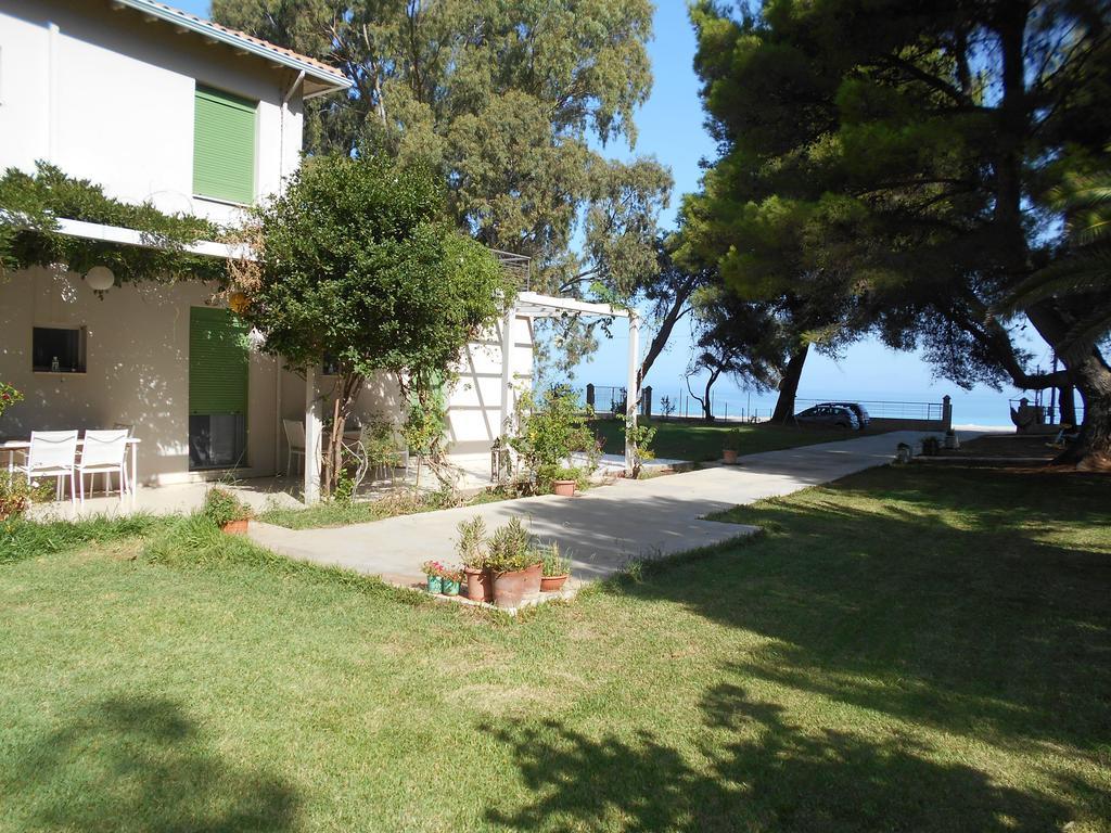 Brunello Seaside Apartments Lefkada City Exterior photo